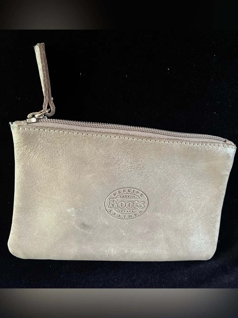 Roots Medium Leather Zip Pouch Tribe